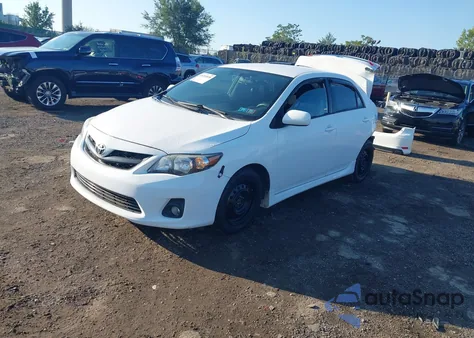 2012 Toyota Corolla S из США, поврежденный, VIN 2T1BU4EE9CC792328